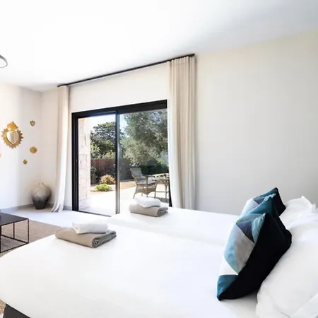 A Liccia Pianottoli-Caldarello (Corsica)